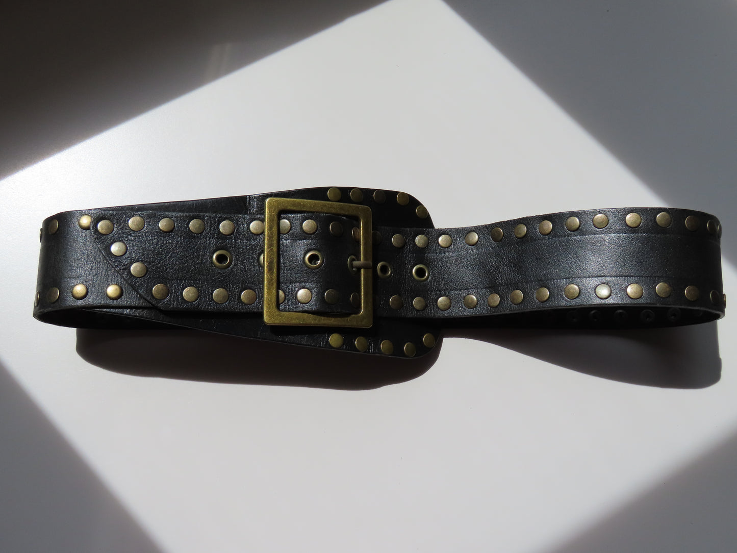 CINTURON NEGRO FAJIN TACHAS